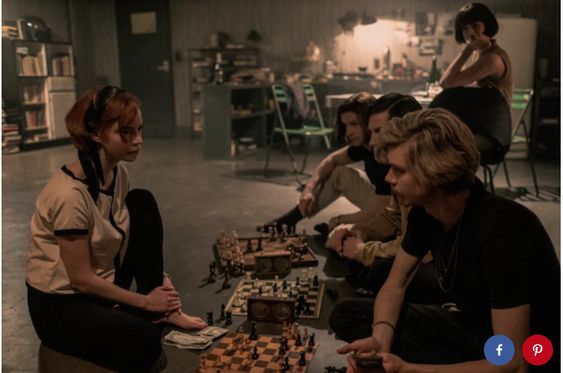 la-regina-degli-scacchi-recensione